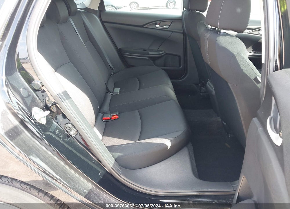 2018 HONDA CIVIC LX VIN: 19XFC2F50JE006275