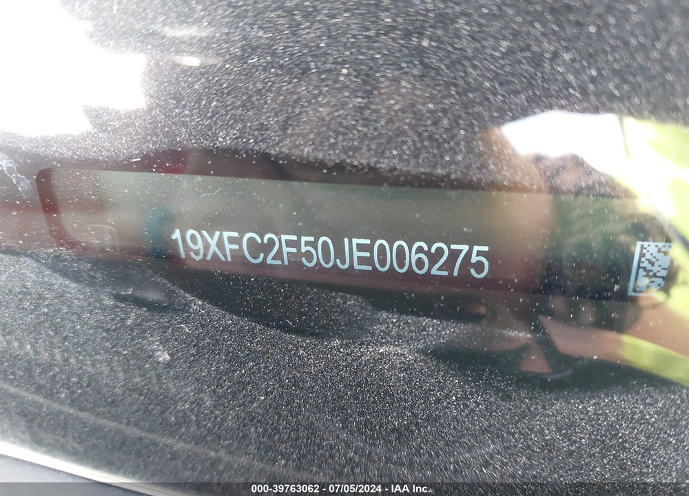 2018 HONDA CIVIC LX VIN: 19XFC2F50JE006275