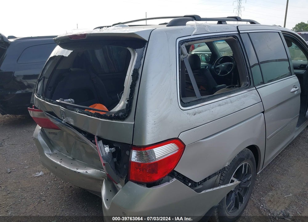2005 HONDA ODYSSEY TOURING VIN: 5FNRL38895B094771