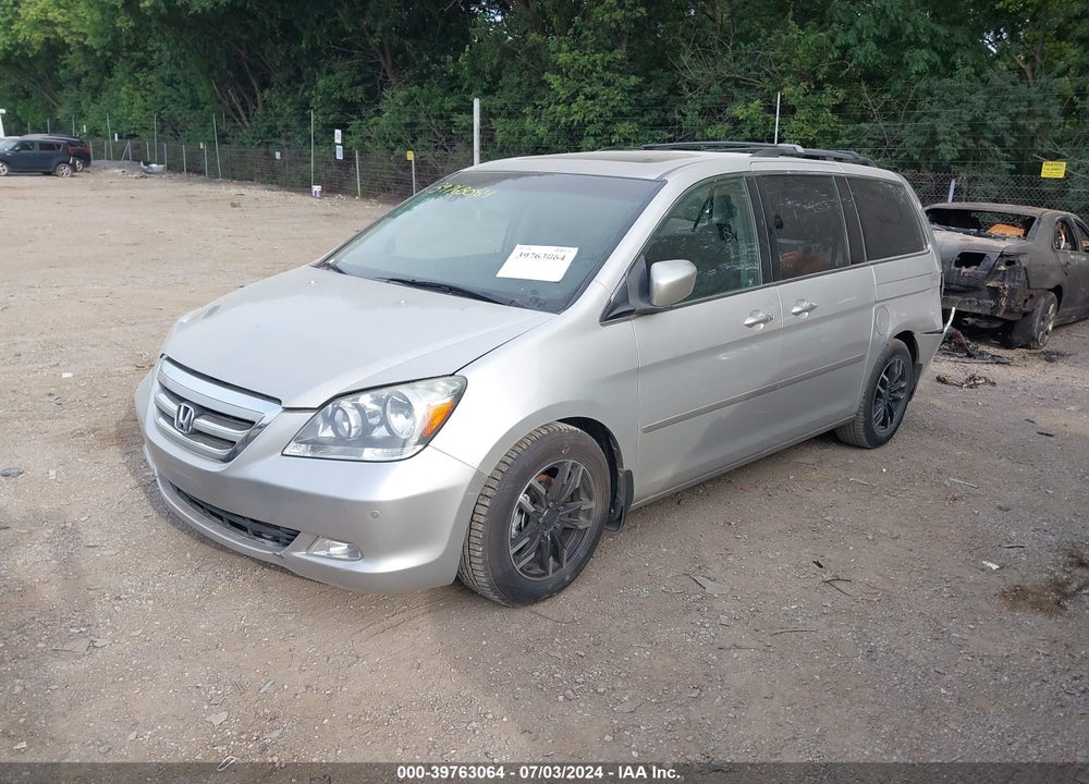 2005 HONDA ODYSSEY TOURING VIN: 5FNRL38895B094771