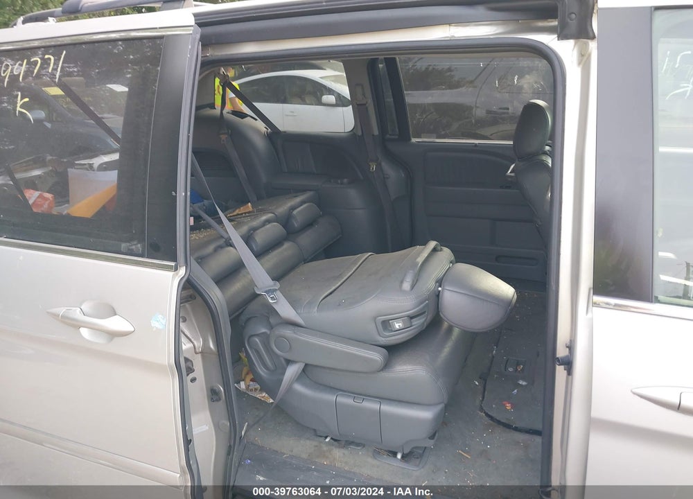 2005 HONDA ODYSSEY TOURING VIN: 5FNRL38895B094771