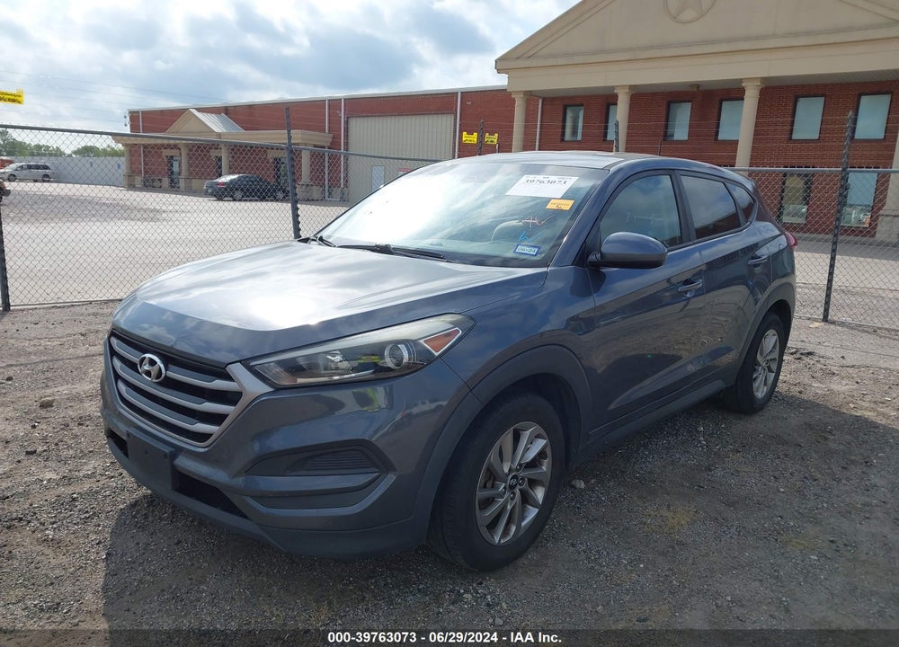 2018 HYUNDAI TUCSON SE VIN: KM8J23A48JU658401