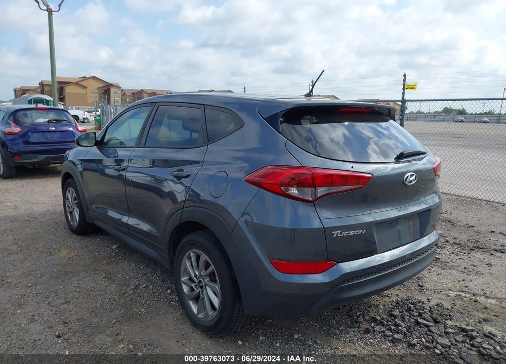 2018 HYUNDAI TUCSON SE VIN: KM8J23A48JU658401