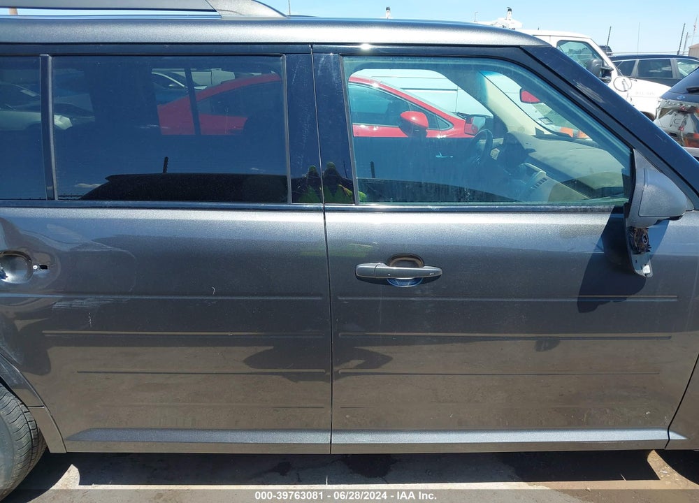 2018 FORD FLEX SE VIN: 2FMGK5B83JBA10784