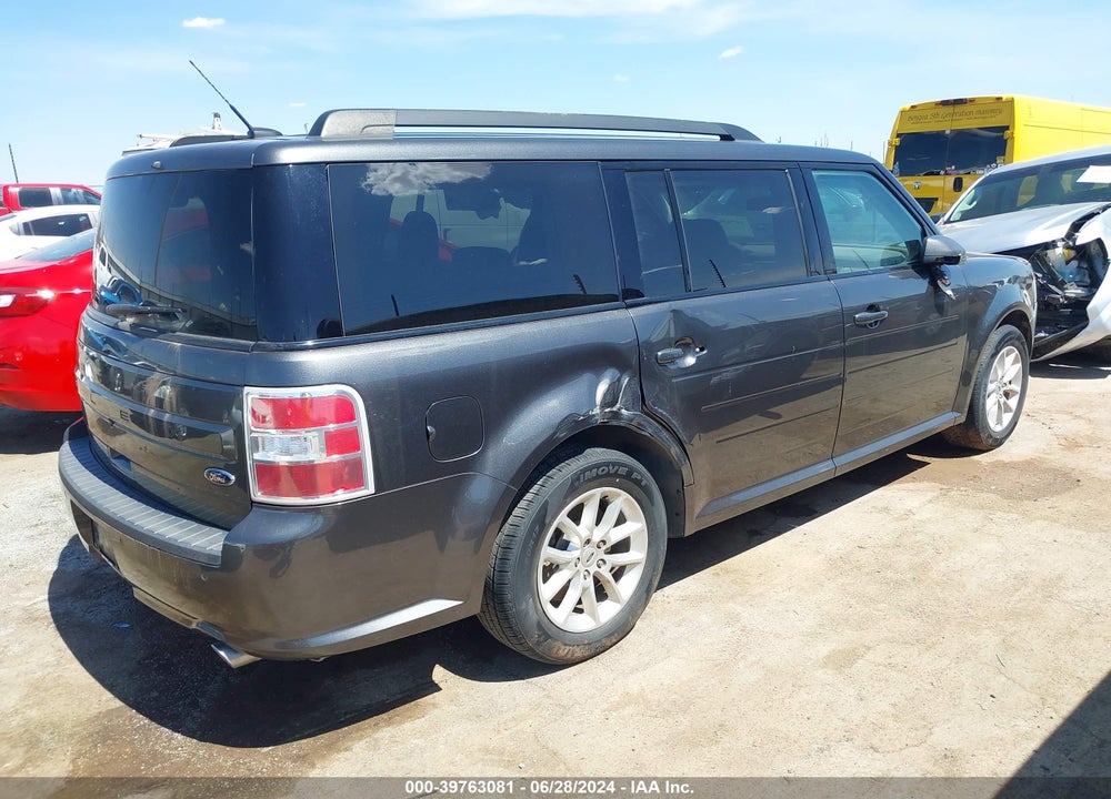 2018 FORD FLEX SE VIN: 2FMGK5B83JBA10784