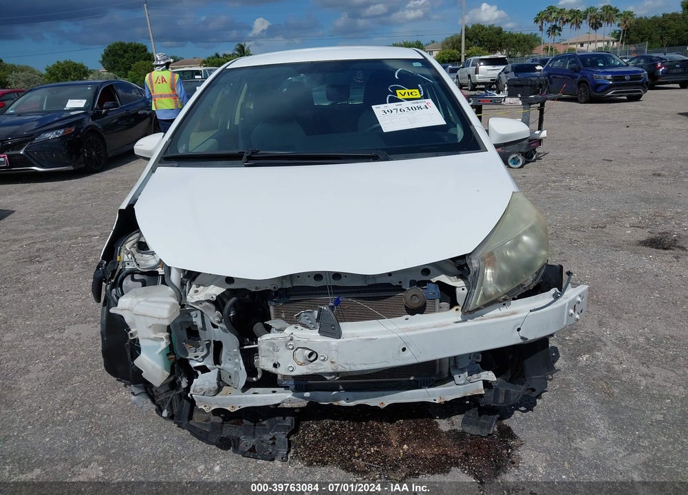 2013 TOYOTA YARIS L VIN: JTDJTUD38DD564727