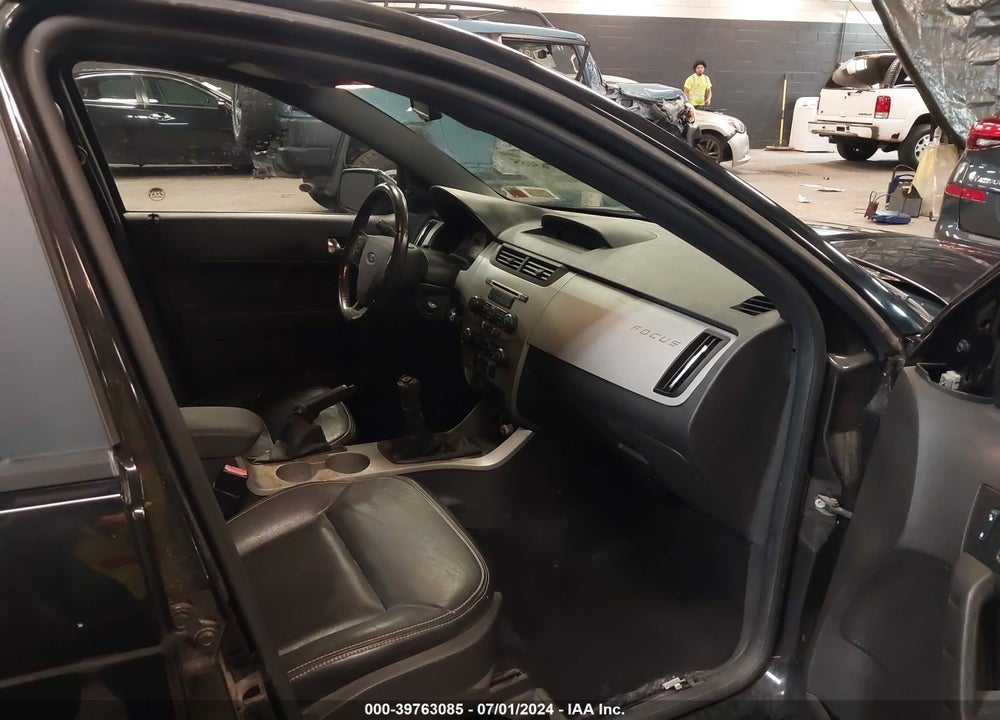 2009 FORD FOCUS SEL VIN: 1FAHP37N69W149319