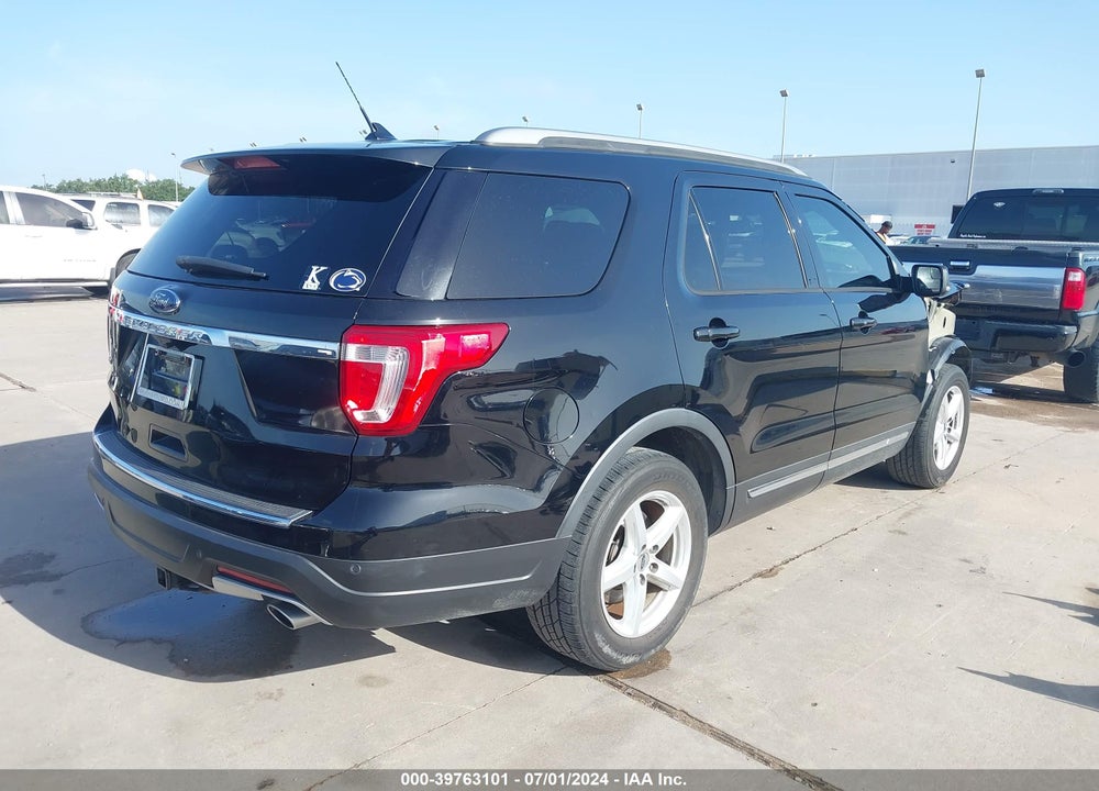 2018 FORD EXPLORER XLT VIN: 1FM5K7D8XJGC48382
