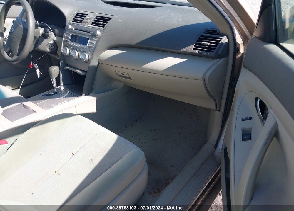 2011 TOYOTA CAMRY LE VIN: 4T1BF3EKXBU592436