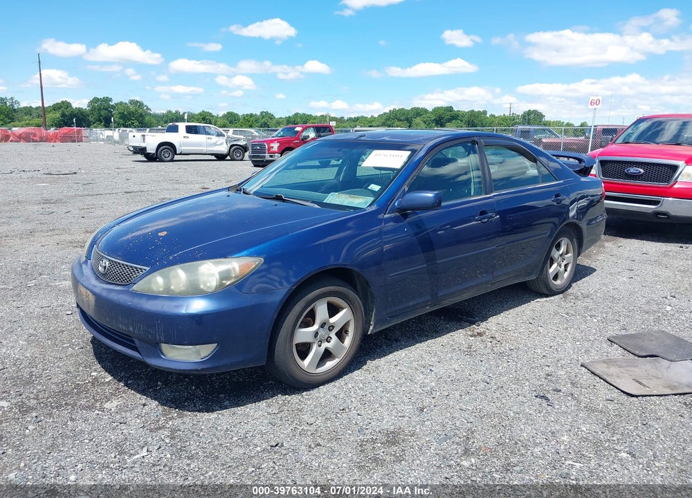 2005 TOYOTA CAMRY SE VIN: 4T1BE32KX5U392488