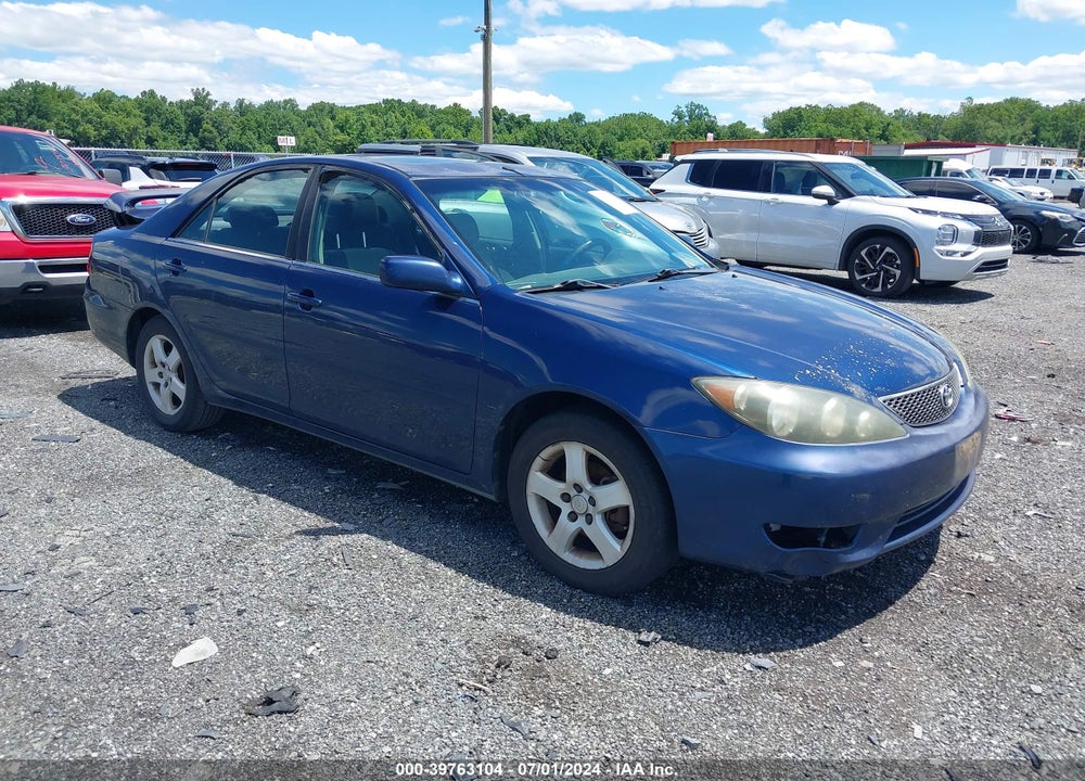 2005 TOYOTA CAMRY SE VIN: 4T1BE32KX5U392488