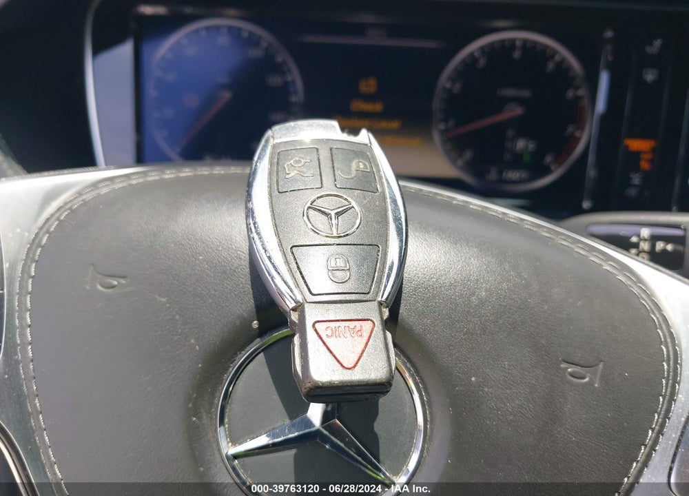 2014 MERCEDES-BENZ S 550 VIN: WDDUG8CB8EA021078