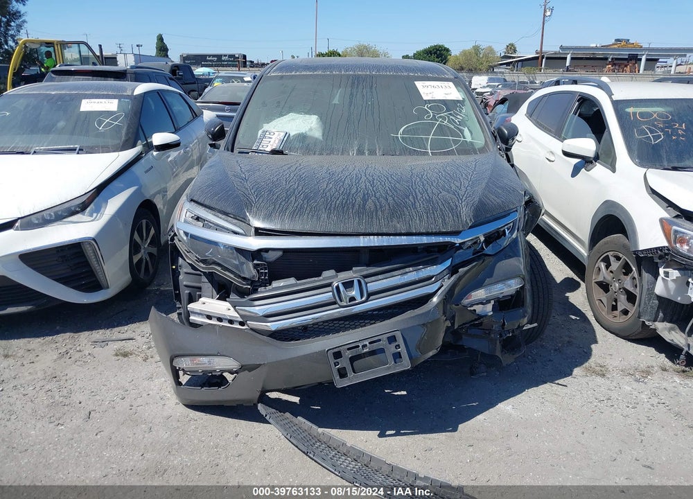 2017 HONDA PILOT VIN: 5FNYF5H51HB019944