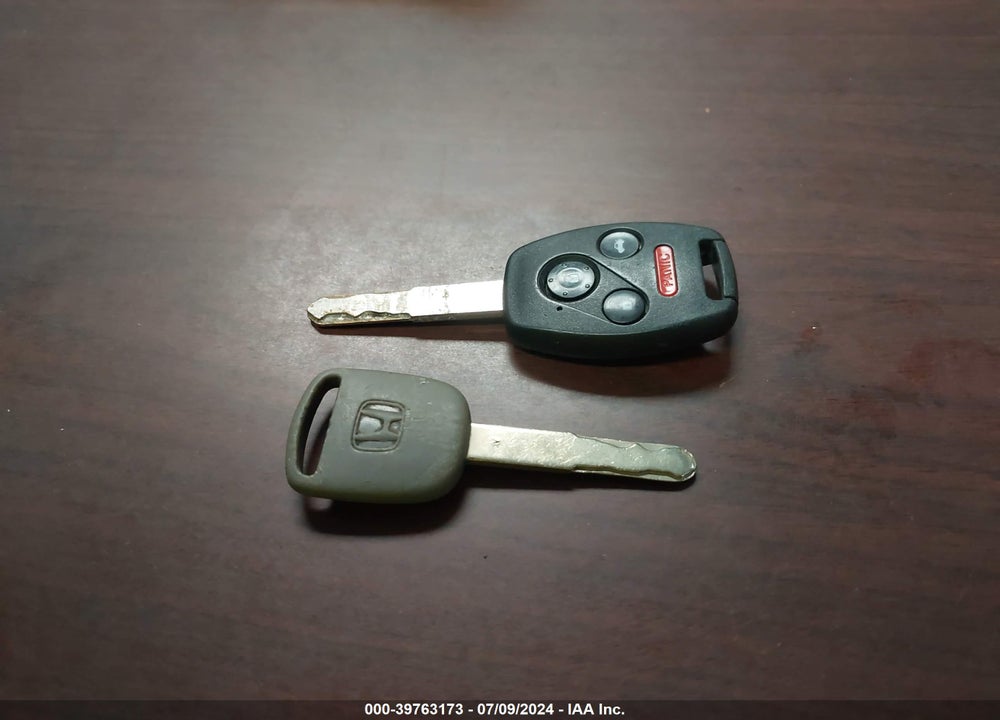 2005 HONDA ACCORD 2.4 LX VIN: 1HGCM56465A147712