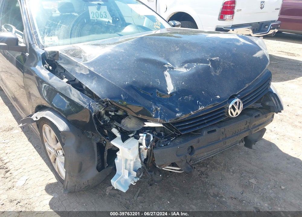 2012 VOLKSWAGEN JETTA 2.5L SE VIN: 3VWDP7AJ8CM396741