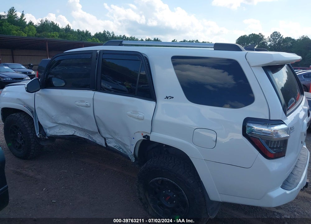 2019 TOYOTA 4RUNNER SR5 PREMIUM VIN: JTEBU5JR8K5631183