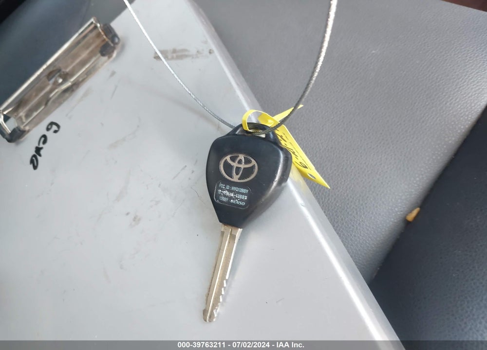 2019 TOYOTA 4RUNNER SR5 PREMIUM VIN: JTEBU5JR8K5631183