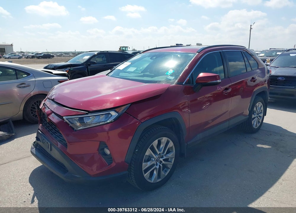 2019 TOYOTA RAV4 XLE PREMIUM VIN: 2T3C1RFV0KW004551