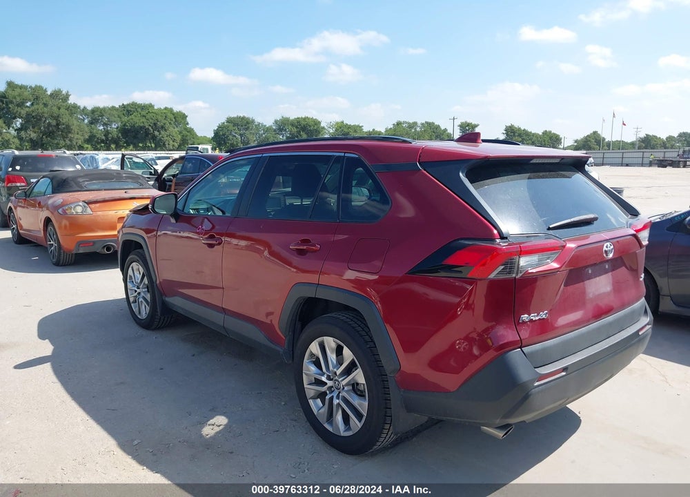 2019 TOYOTA RAV4 XLE PREMIUM VIN: 2T3C1RFV0KW004551
