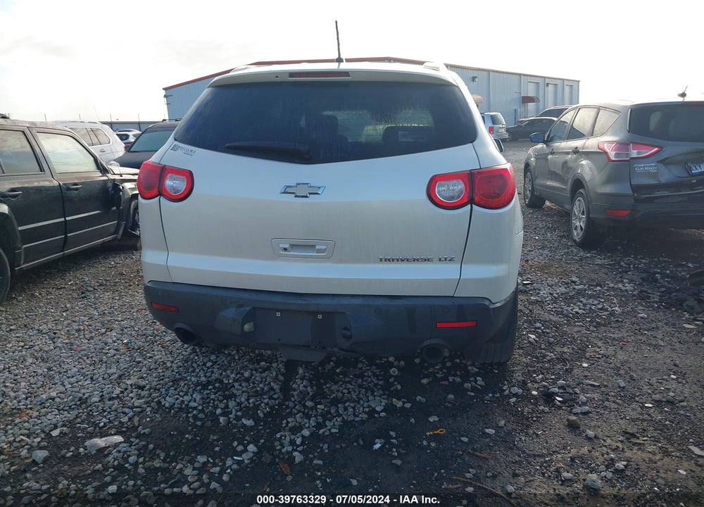2011 CHEVROLET TRAVERSE LTZ VIN: 1GNKRLED1BJ412038