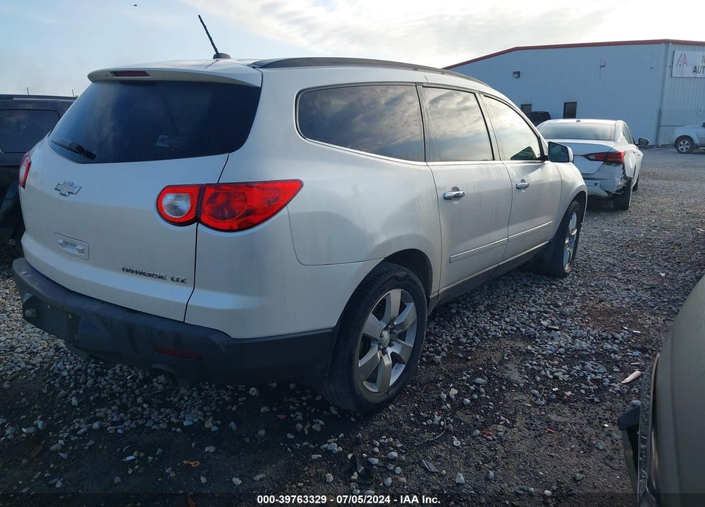 2011 CHEVROLET TRAVERSE LTZ VIN: 1GNKRLED1BJ412038