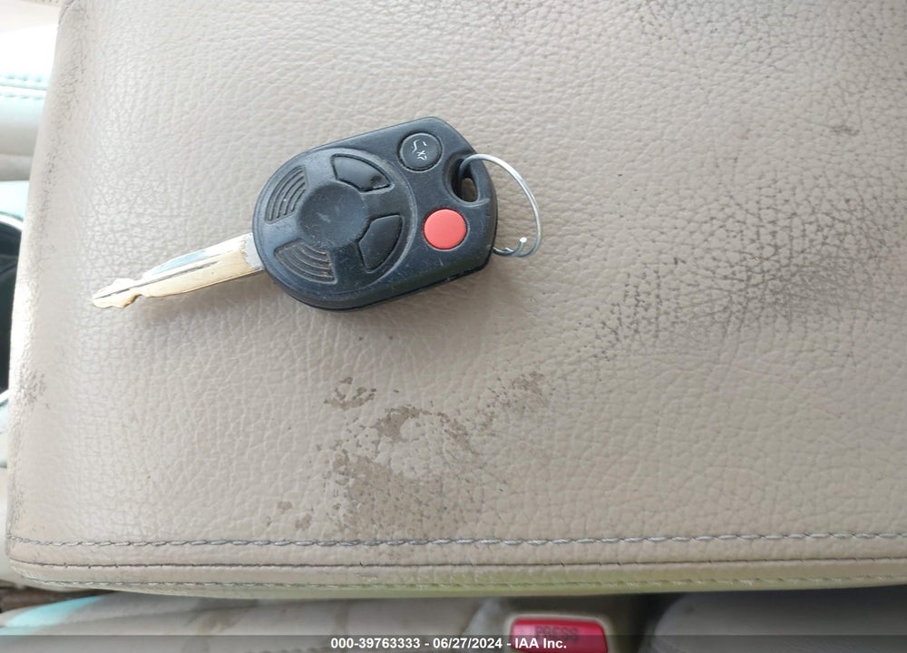 2008 LINCOLN MKZ VIN: 3LNHM26T58R667965