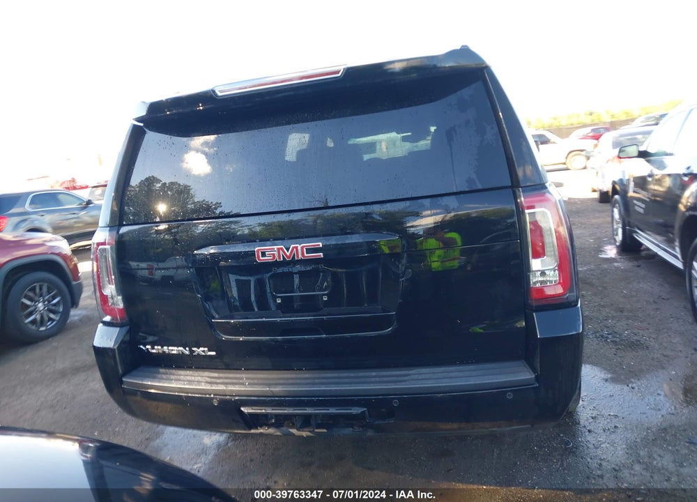 2016 GMC YUKON XL SLT VIN: 1GKS2GKC1GR199718