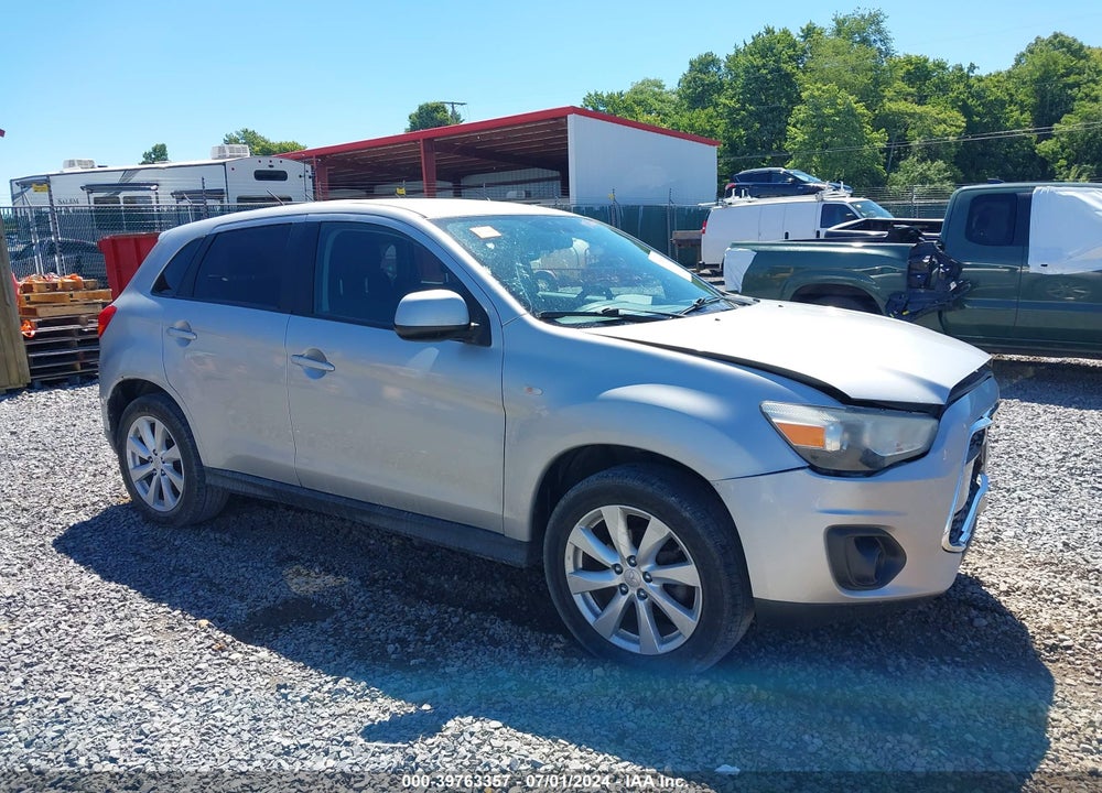 2013 MITSUBISHI OUTLANDER SPORT ES VIN: 4A4AR3AU3DE018233