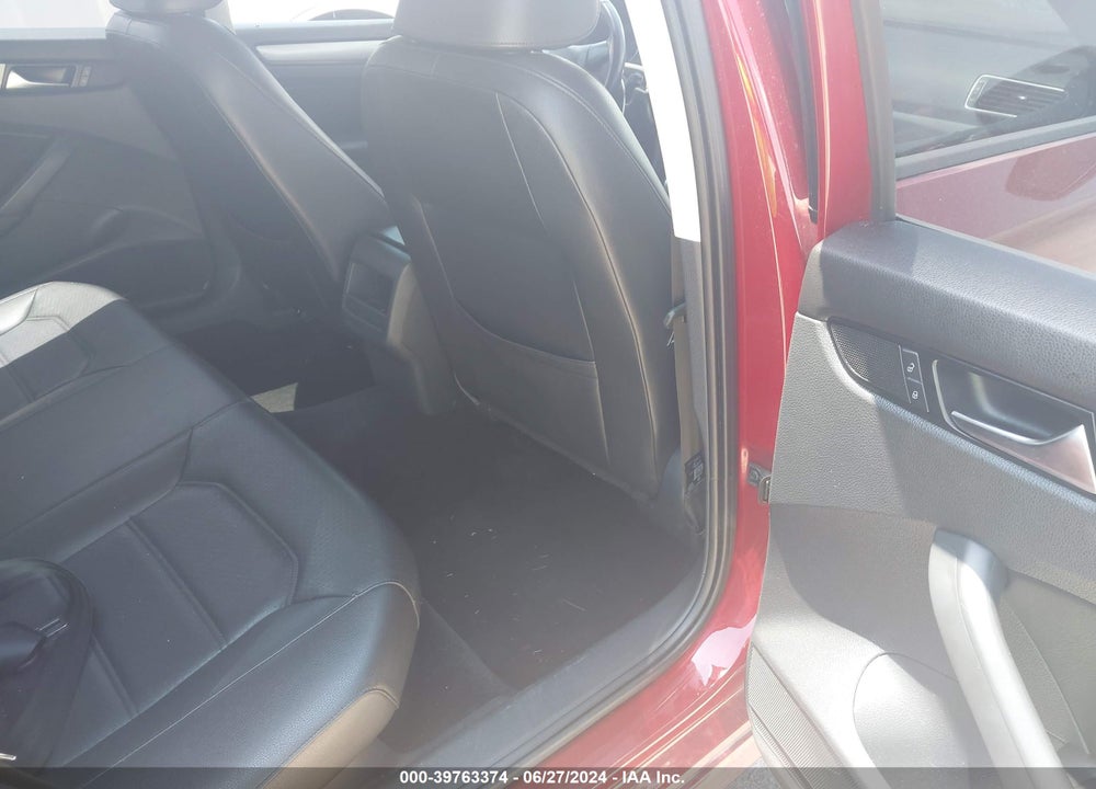 2015 VOLKSWAGEN PASSAT 1.8T WOLFSBURG EDITION VIN: 1VWAT7A38FC014424