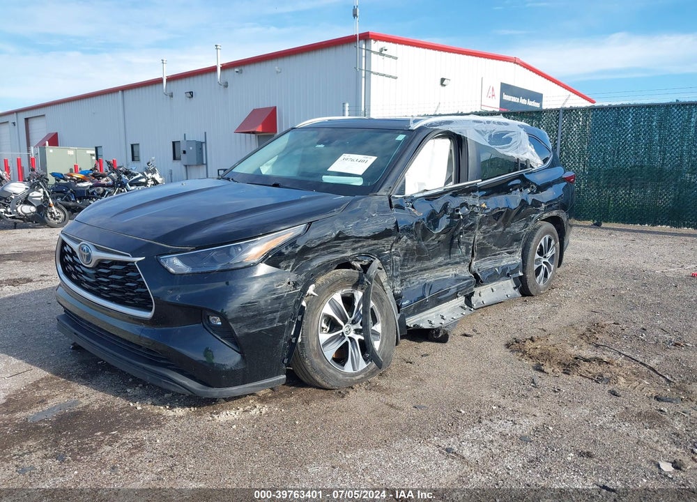 2023 TOYOTA HIGHLANDER HYBRID XLE VIN: 5TDKBRCH5PS576540