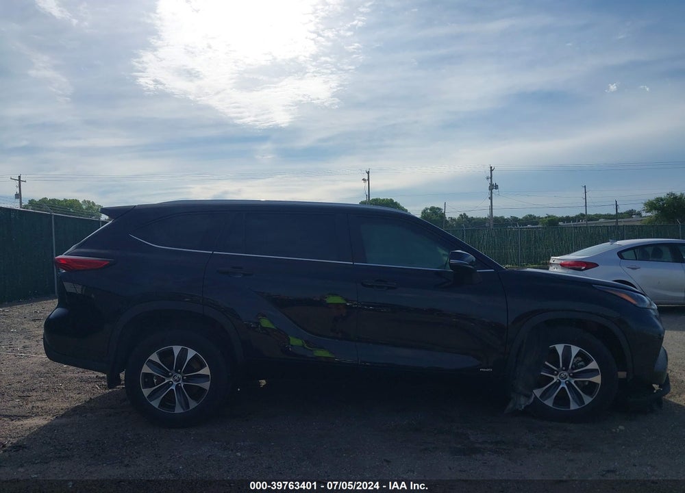 2023 TOYOTA HIGHLANDER HYBRID XLE VIN: 5TDKBRCH5PS576540