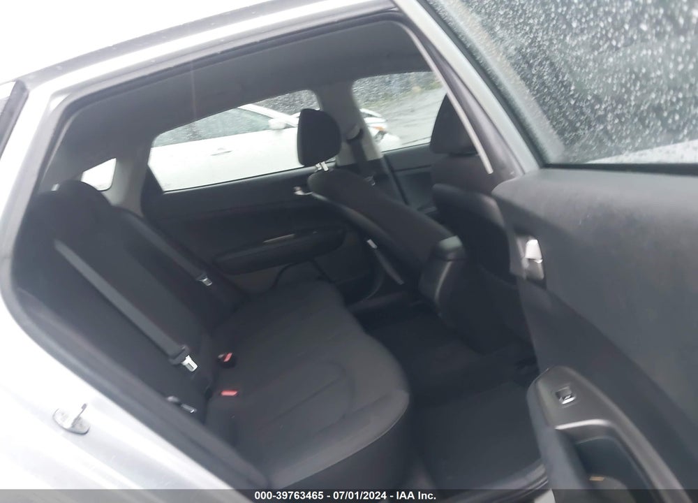 2019 KIA OPTIMA LX VIN: 5XXGT4L38KG363375