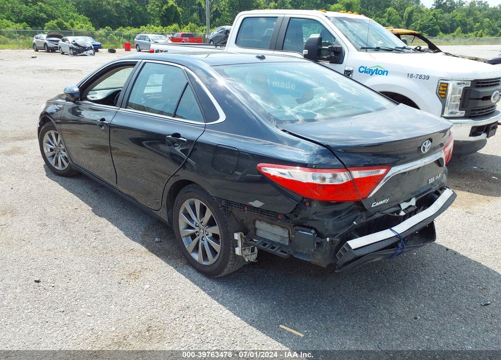 2015 TOYOTA CAMRY HYBRID XLE VIN: 4T1BD1FK2FU160048