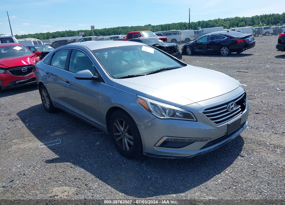 2015 HYUNDAI SONATA SE VIN: 5NPE24AF9FH021595