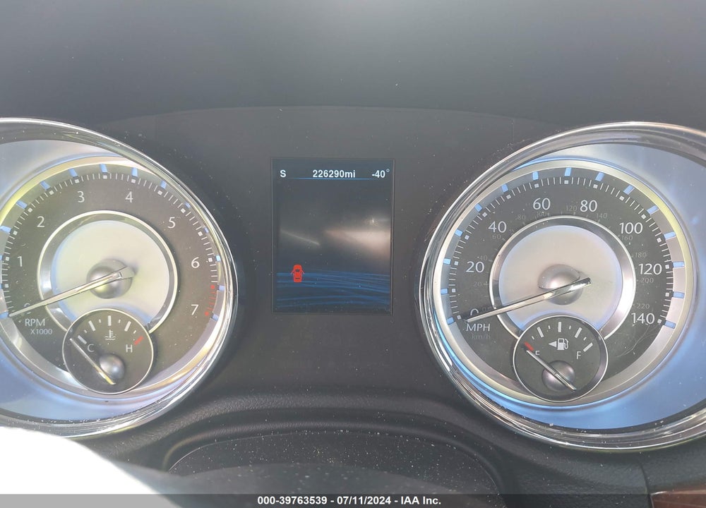2013 CHRYSLER 300 MOTOWN VIN: 2C3CCAAG6DH589339