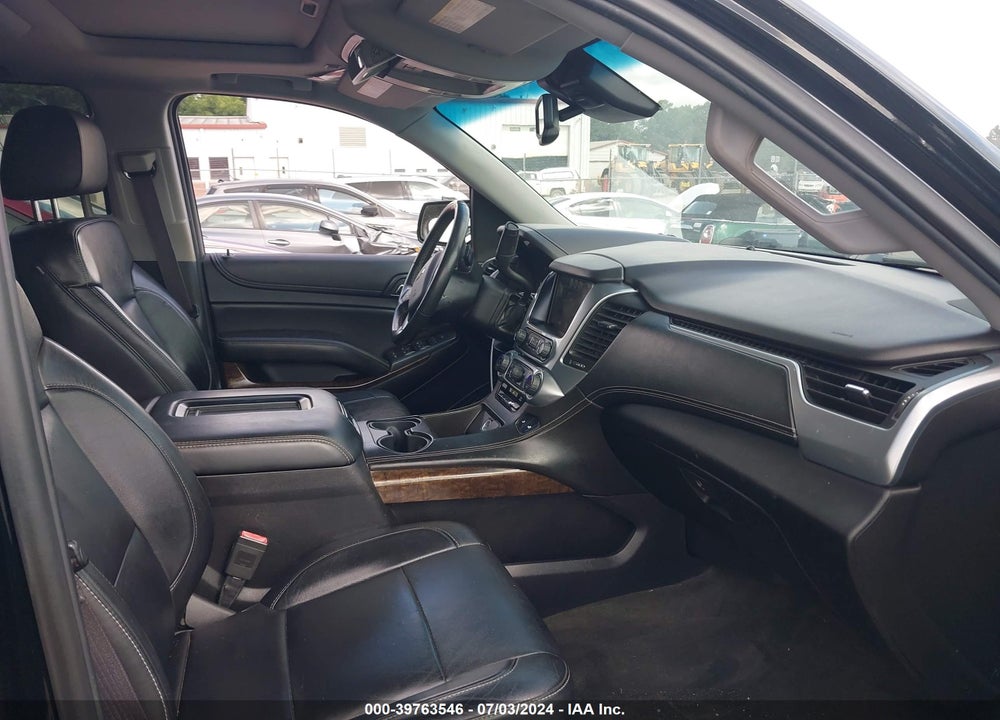 2015 CHEVROLET SUBURBAN 1500 LT VIN: 1GNSKJKC3FR194180
