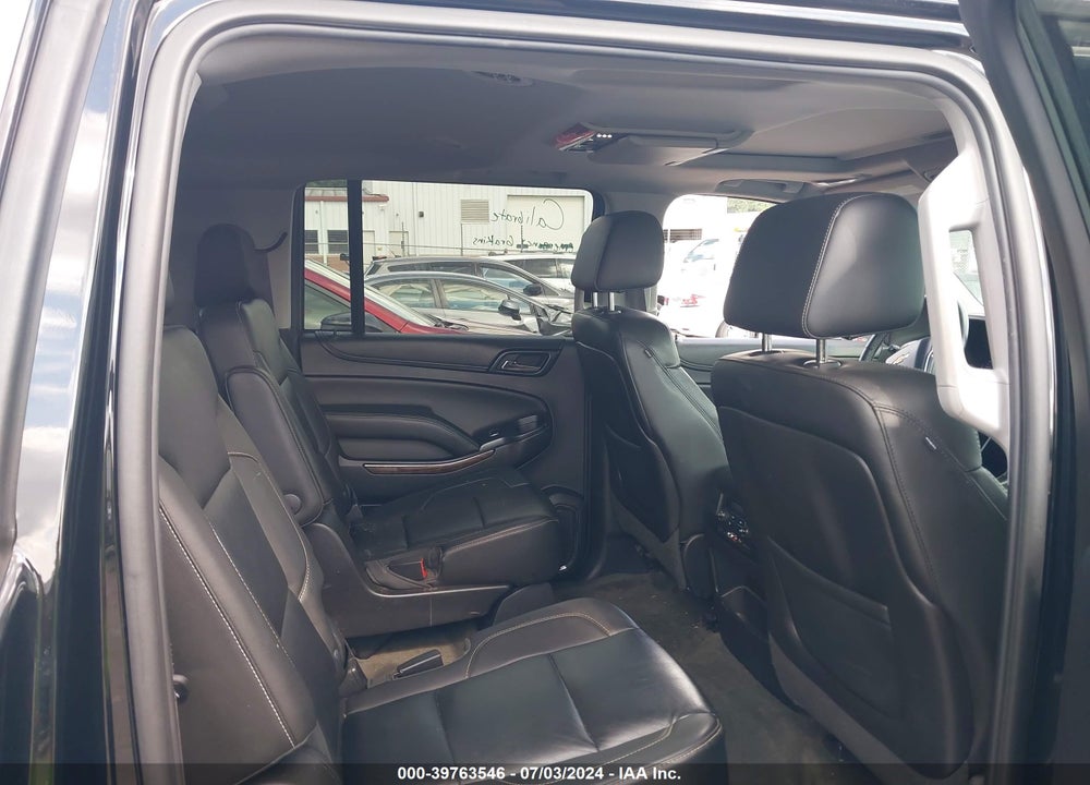 2015 CHEVROLET SUBURBAN 1500 LT VIN: 1GNSKJKC3FR194180