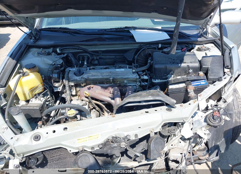 2002 TOYOTA CAMRY XLE VIN: JTDBE30K420045913