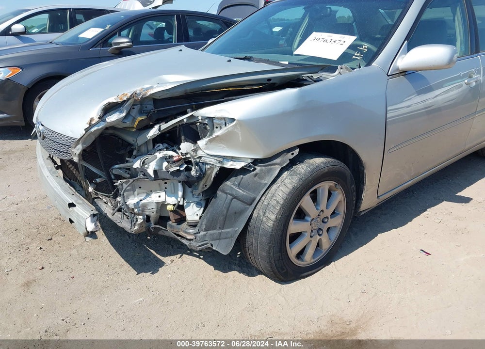 2002 TOYOTA CAMRY XLE VIN: JTDBE30K420045913
