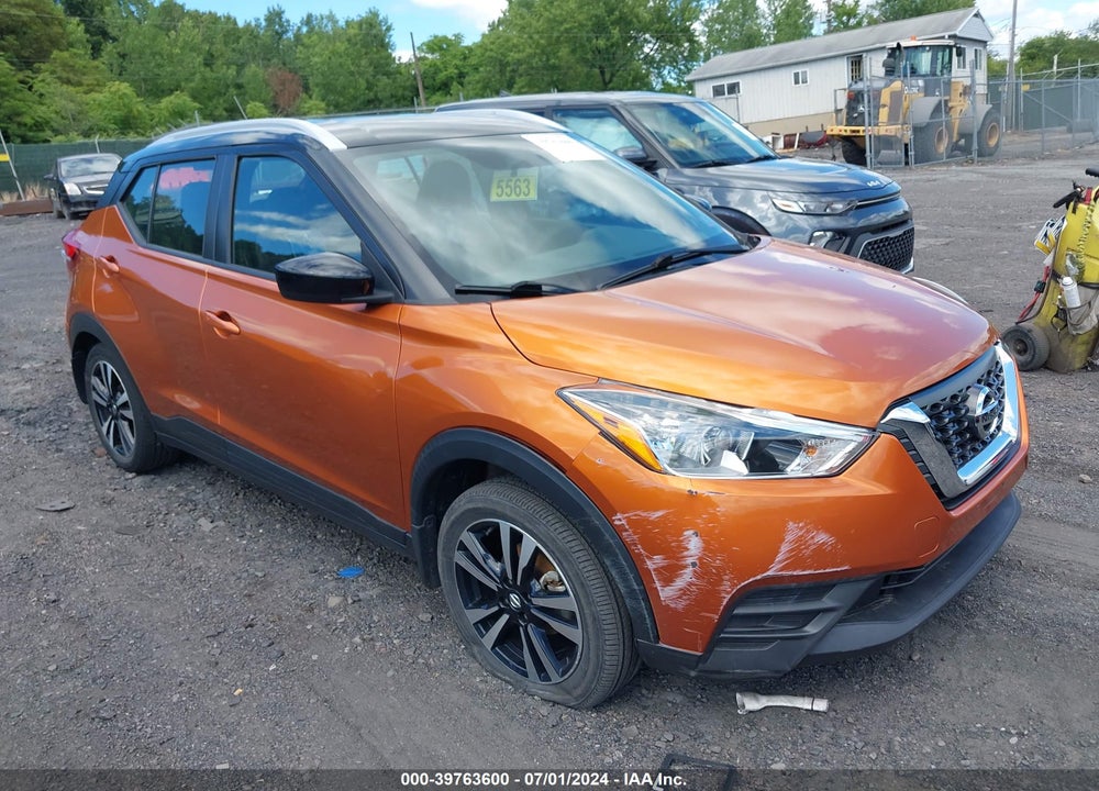 2019 NISSAN KICKS SV VIN: 3N1CP5CU2KL543153