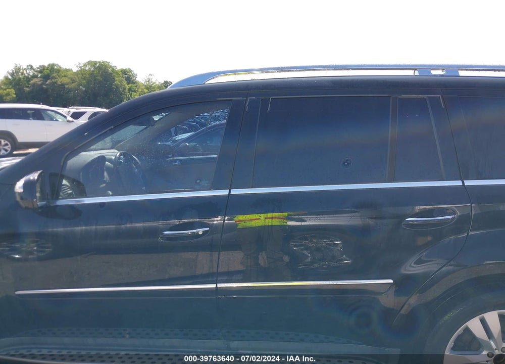 2010 MERCEDES-BENZ GL 450 4MATIC VIN: 4JGBF7BE6AA559665