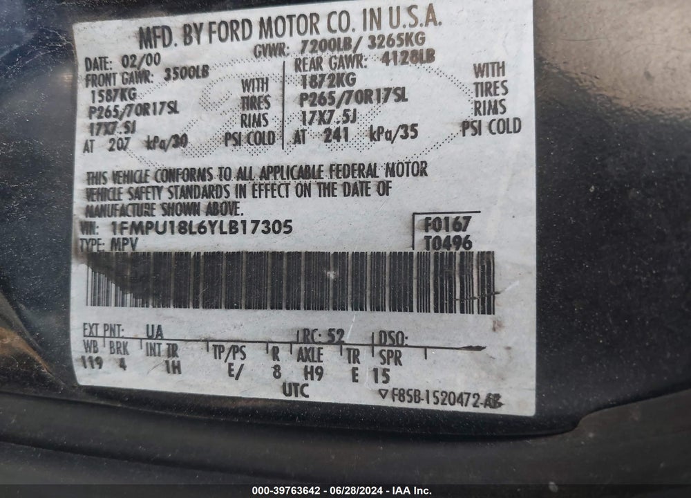 2000 FORD EXPEDITION EDDIE BAUER VIN: 1FMPU18L6YLB17305