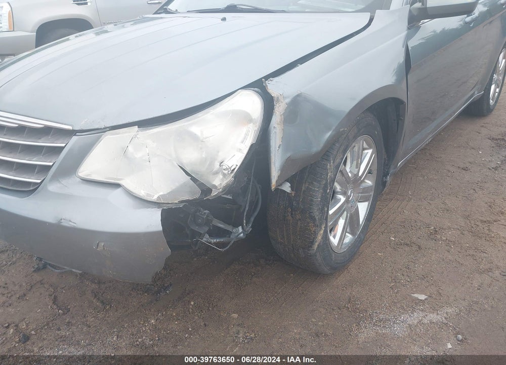 2010 CHRYSLER SEBRING LIMITED VIN: 1C3CC5FV0AN144953