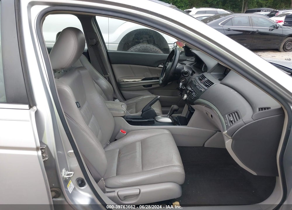 2008 HONDA ACCORD 2.4 EX-L VIN: JHMCP26808C020744