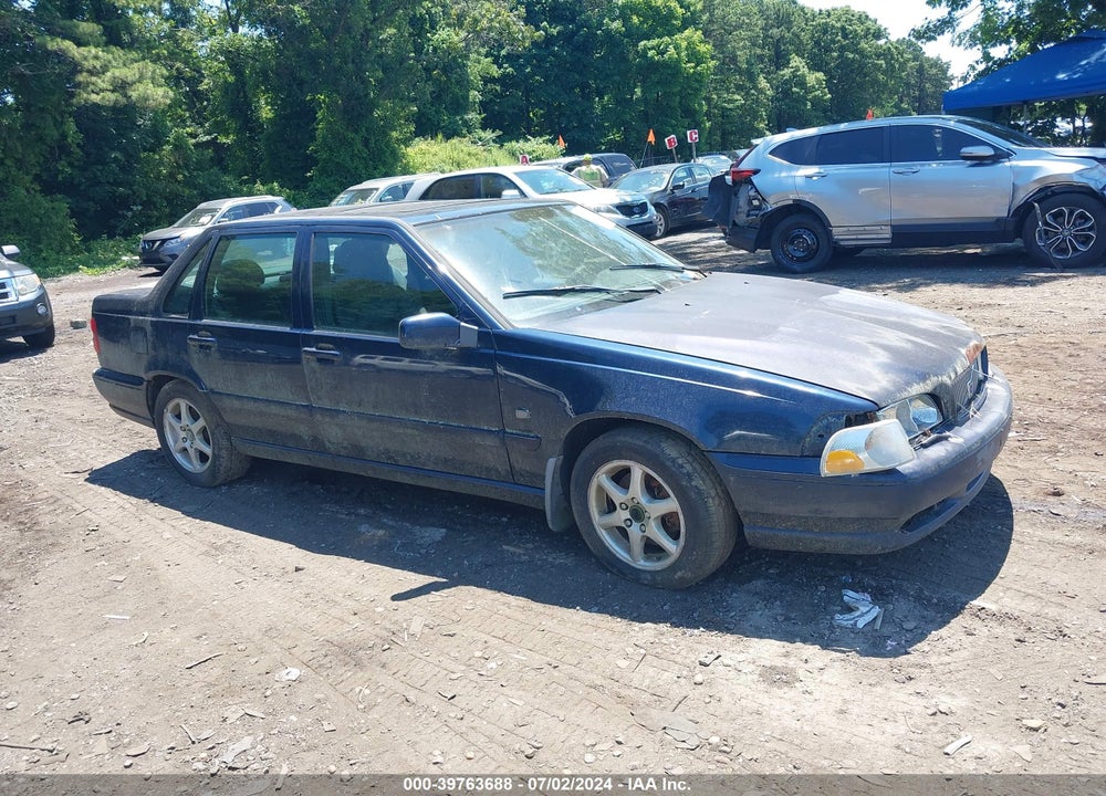 2000 VOLVO S70 SE VIN: YV1LS61J8Y2640176
