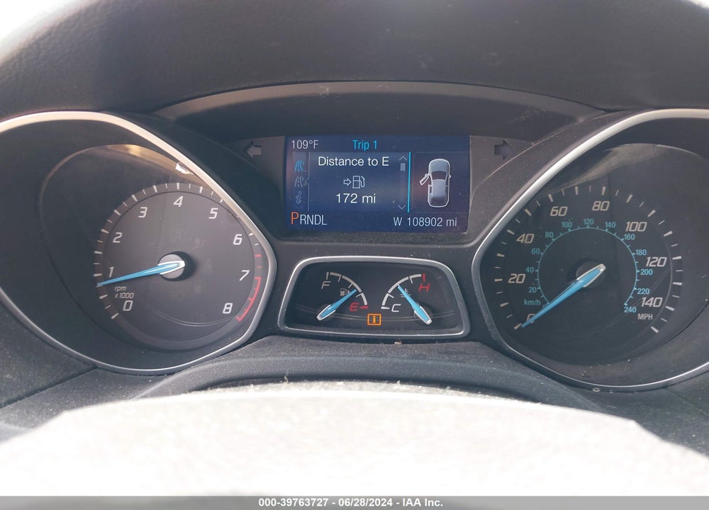 2014 FORD FOCUS SE VIN: 1FADP3F21EL246820