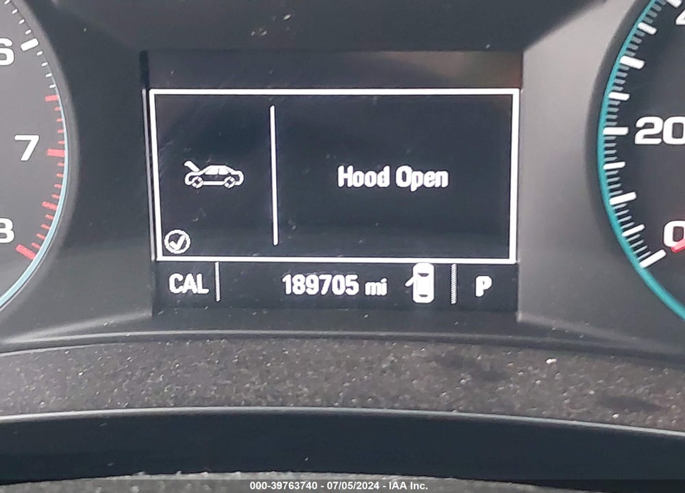 2018 CHEVROLET MALIBU VIN: 1G1ZD5ST4JF276611