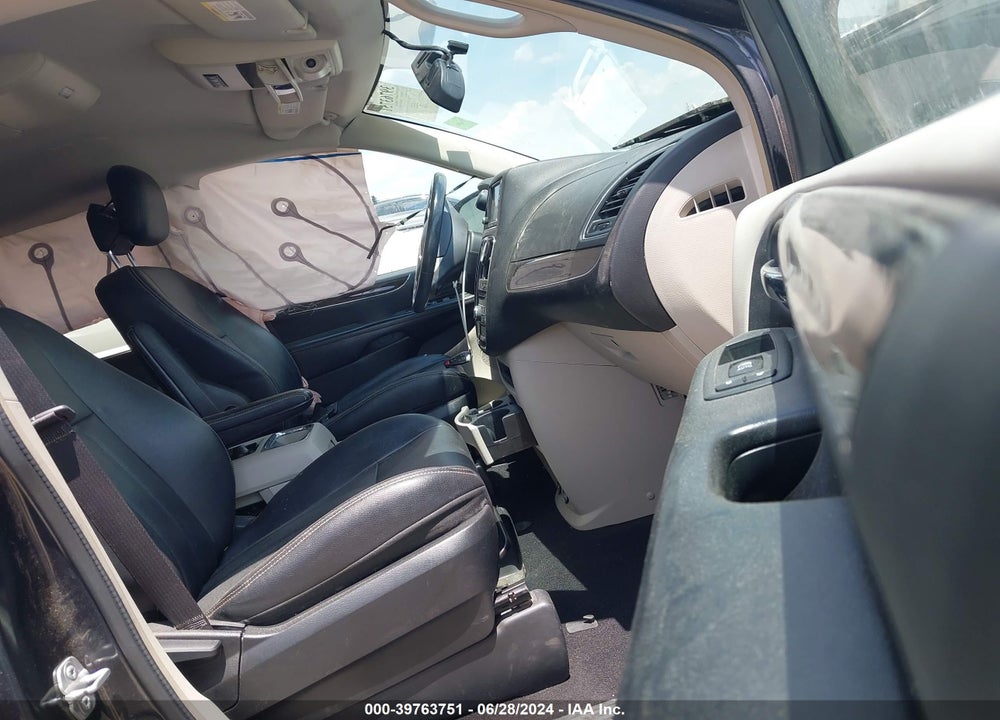 2014 CHRYSLER TOWN & COUNTRY TOURING VIN: 2C4RC1BG9ER444795