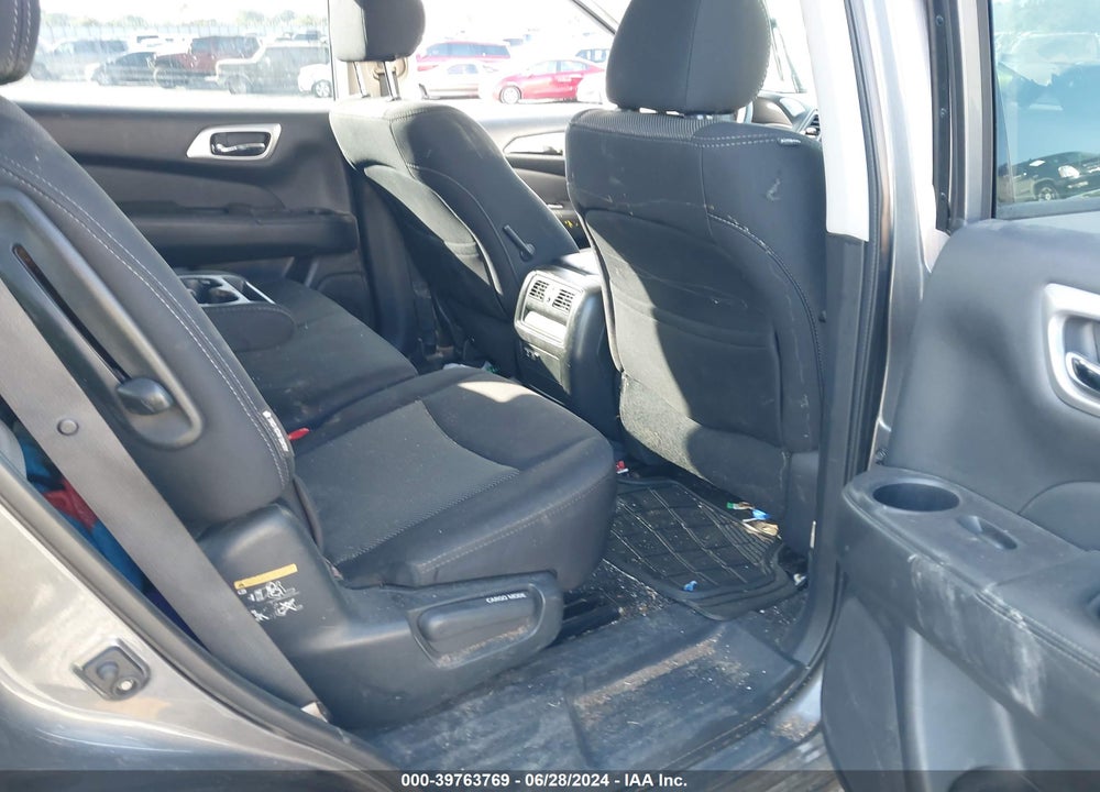 2020 NISSAN PATHFINDER S 2WD VIN: 5N1DR2AN0LC576845