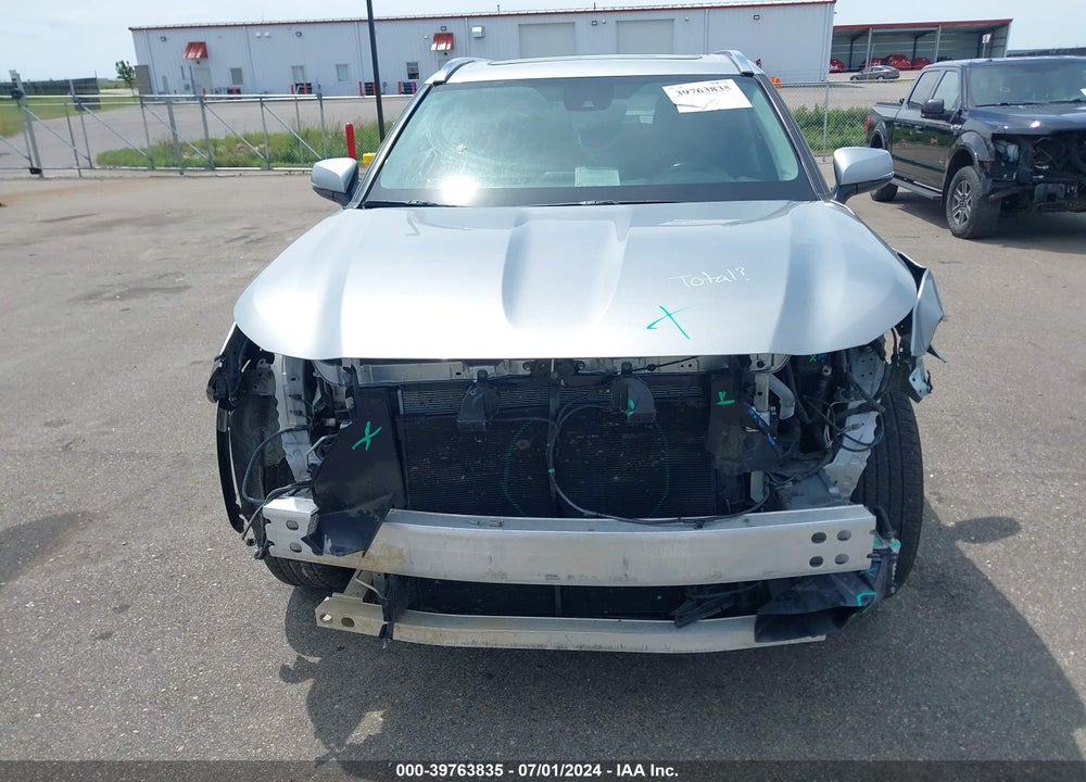 2020 TOYOTA HIGHLANDER XLE VIN: 5TDGZRBH0LS052709